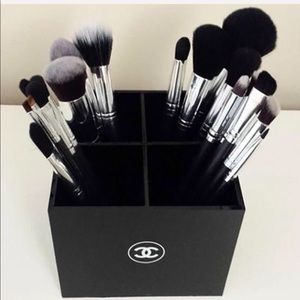 CHANEL Makeup Brush Holder